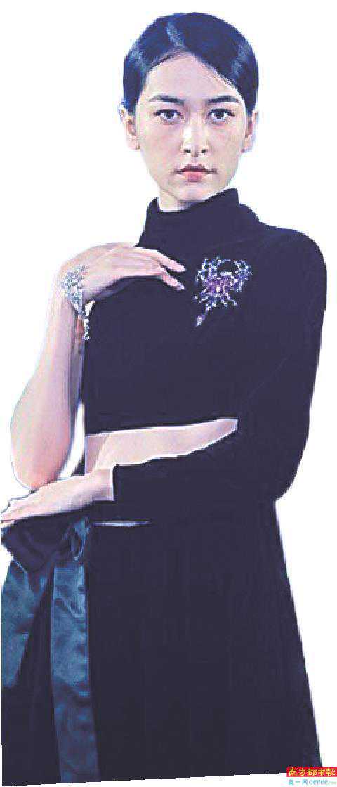 推动黄金珠宝时尚产业数字化转型